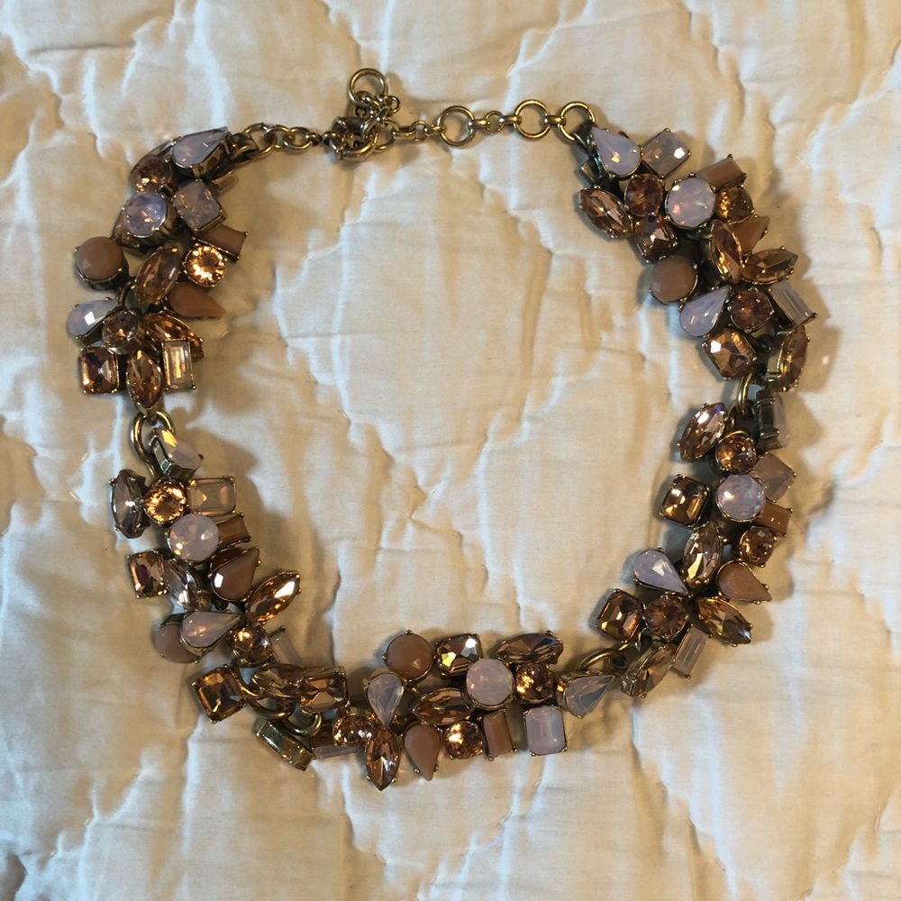 Statement necklace